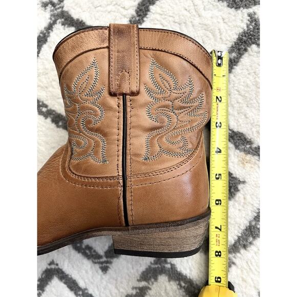 DINGO Willie Camel-Colored Embroidered Leather Western Rodeo Boots - Picture 13 of 13